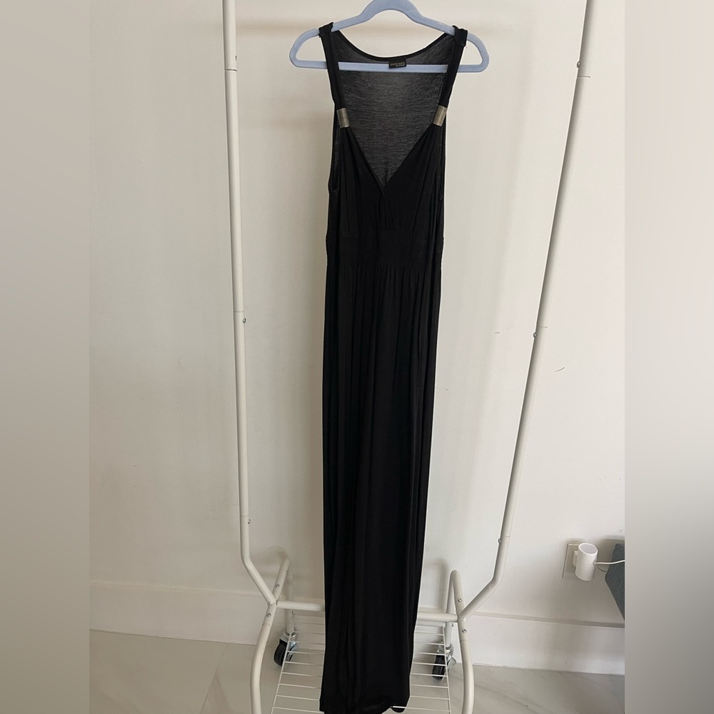 Chic Black Sleeveless Maxi Dress